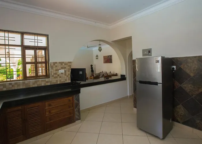 Diani Pearl